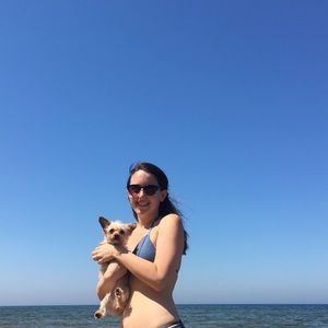 Meet your Posher, Olivia